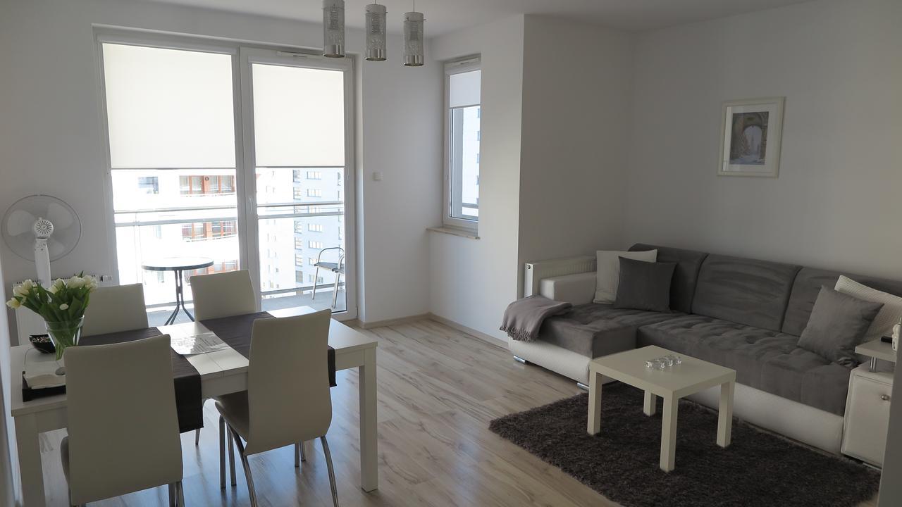 Bts Apartaments - Apartamenty Blisko Morza กดัญสก์ ภายนอก รูปภาพ